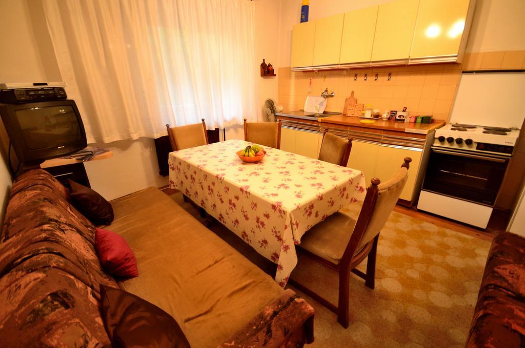 Guest House Konjic Exterior foto